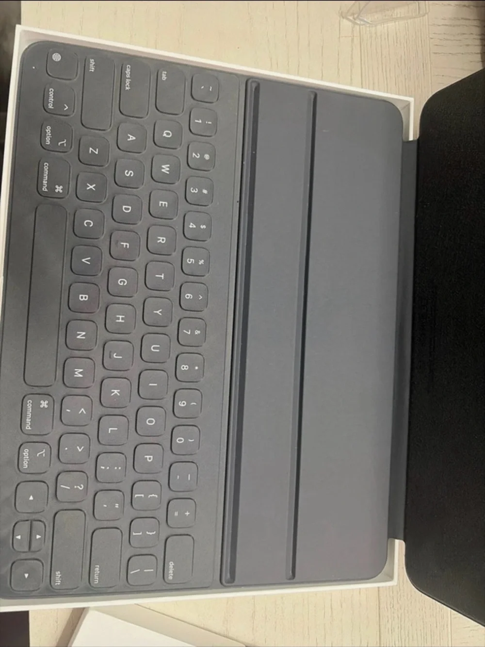 Apple Smart Keyboard Folio - Black